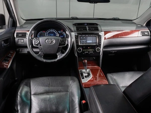 Седан Toyota Camry 2012 года, 1680000 рублей, Тюмень