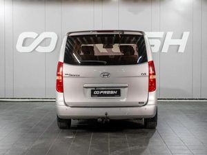 Минивэн Hyundai Grand Starex 2010 года, 1049000 рублей, Сургут