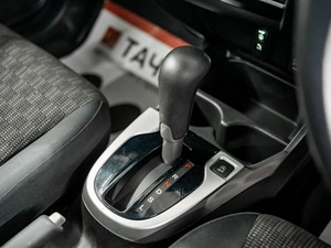 Хетчбэк Honda Fit 2014 года, 1080000 рублей, Красноярск