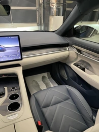 Лифтбек Zeekr 001 2023 года, 5000000 рублей, Красноярск