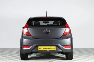 Хетчбэк Hyundai Solaris 2012 года, 939000 рублей, Челябинск