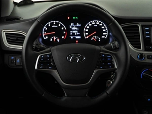 Седан Hyundai Solaris 2021 года, 1584444 рублей, Москва