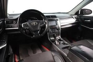 Седан Toyota Camry 2016 года, 1639000 рублей, Новосибирск