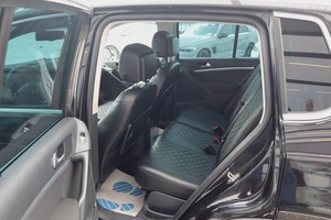 Внедорожник Volkswagen Tiguan 2012 года, 1600000 рублей, Мирное