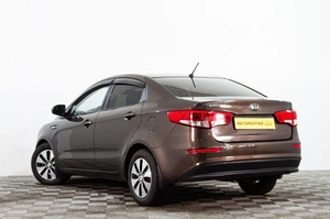 Седан Kia Rio 2015 года, 1039000 рублей, Сургут