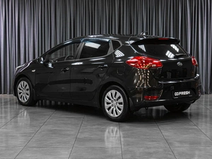 Хетчбэк Kia Ceed 2018 года, 1337000 рублей, Тюмень