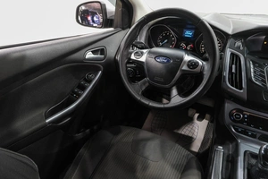 Седан Ford Focus 2012 года, 1069000 рублей, Новокузнецк