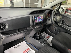 Хетчбэк Toyota Vitz 2017 года, 997000 рублей, Солонцы