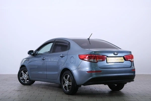 Седан Kia Rio 2015 года, 1119000 рублей, Омск