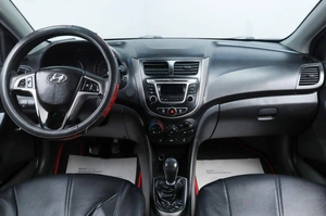 Седан Hyundai Solaris 2014 года, 619000 рублей, Челябинск