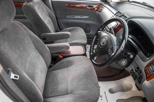 Минивэн Toyota Ipsum 2001 года, 989000 рублей, Барнаул