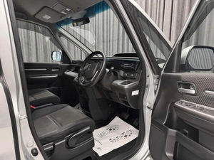 Минивэн Honda Stepwgn Spada 2015 года, 1650000 рублей, Красноярск