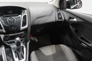 Хетчбэк Ford Focus 2013 года, 899000 рублей, Новокузнецк