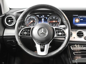 Седан Mercedes-benz E-класс 2019 года, 2132900 рублей, Казань