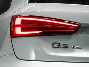 Внедорожник Audi Q3 2015 года, 1984000 рублей, Тюмень