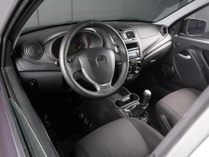 Хетчбэк ВАЗ (LADA) Kalina 2015 года, 395000 рублей, Красный Пахарь