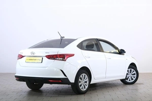 Седан Hyundai Solaris 2022 года, 1469000 рублей, Омск