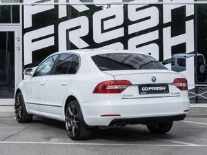 Лифтбек Skoda Superb 2014 года, 1040000 рублей, Волгоград