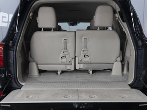 Внедорожник Toyota Land Cruiser 2012 года, 3440000 рублей, Омск
