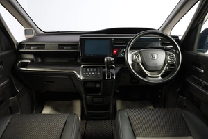 Минивэн Honda Stepwgn 2015 года, 2069000 рублей, Новосибирск