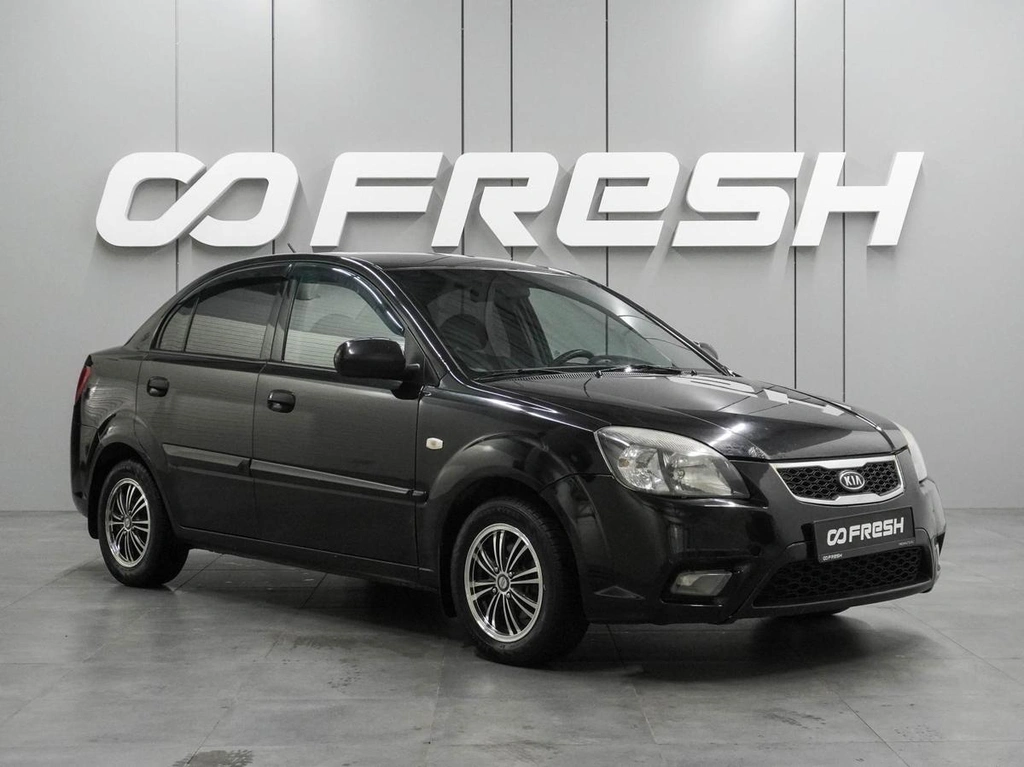 Седан Kia Rio 2011 года, 519000 рублей, Воронеж