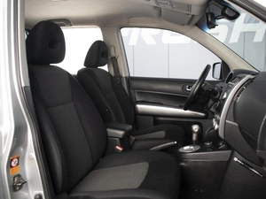 Внедорожник Nissan X-Trail 2010 года, 1270000 рублей, Омск
