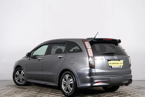 Минивэн Honda Stream 2011 года, 1269000 рублей, Красноярск