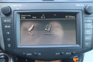 Внедорожник Toyota RAV4 2010 года, 1300000 рублей, Мирное