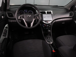 Хетчбэк Hyundai Solaris 2015 года, 960000 рублей, Воронеж