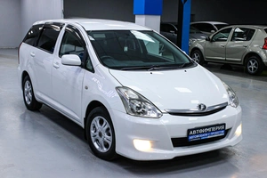 Минивэн Toyota Wish 2006 года, 958000 рублей, Солонцы