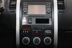 Внедорожник Nissan X-Trail 2014 года, 1459000 рублей, Омск