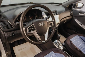 Седан Hyundai Solaris 2014 года, 969000 рублей, Челябинск