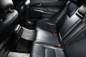 Седан Toyota Camry 2014 года, 1999000 рублей, Сургут