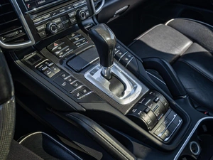 Внедорожник Porsche Cayenne S 2015 года, 5460000 рублей, Краснодар