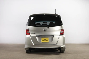 Минивэн Honda Freed 2011 года, 1329000 рублей, Новосибирск