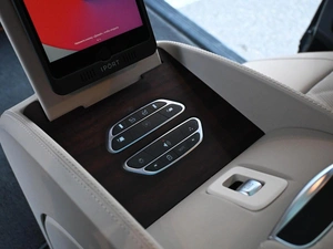 Минивэн Mercedes-benz V-класс 2021 года, 8944000 рублей, Кирилловка
