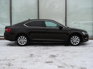 Лифтбек Skoda Superb 2020 года, 2895000 рублей, Тверь