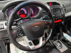 Внедорожник Kia Sorento 2011 года, 1299000 рублей, Красноярск