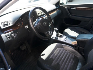 Седан Volkswagen Passat 2011 года, 1019000 рублей, Кропоткин
