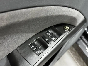 Хетчбэк SEAT Leon 2008 года, 747000 рублей, Красноярск