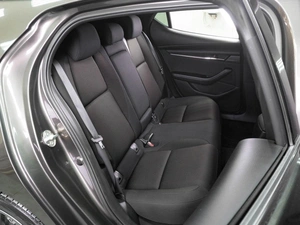 Хетчбэк Mazda 3 2021 года, 1849000 рублей, Тюмень