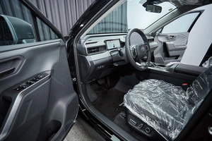 Внедорожник Toyota RAV4 2026 года, 4049000 рублей, Красноярск