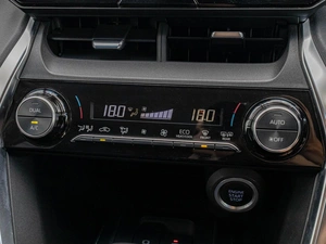 Внедорожник Toyota Harrier 2020 года, 3185000 рублей, Краснодар