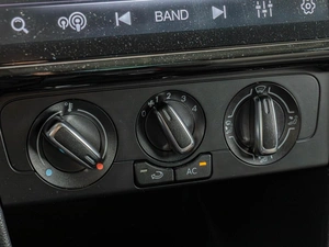 Седан Volkswagen Polo 2012 года, 853000 рублей, Краснодар