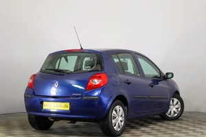 Хетчбэк Renault Clio 2006 года, 379000 рублей, Пермь