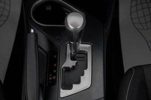 Внедорожник Toyota RAV4 2016 года, 1999000 рублей, Кемерово