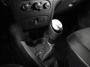 Седан Renault Logan Stepway 2021 года, 1073100 рублей, Казань
