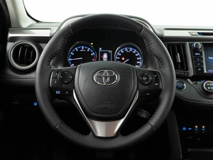 Внедорожник Toyota RAV4 2019 года, 3321444 рублей, Москва