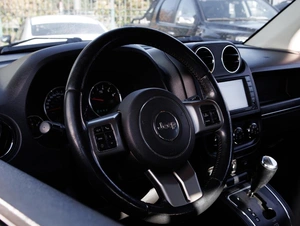 Внедорожник Jeep Compass 2012 года, 1050000 рублей, Большой Сочи