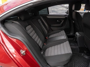 Седан Volkswagen Passat CC 2013 года, 1449000 рублей, Саратов